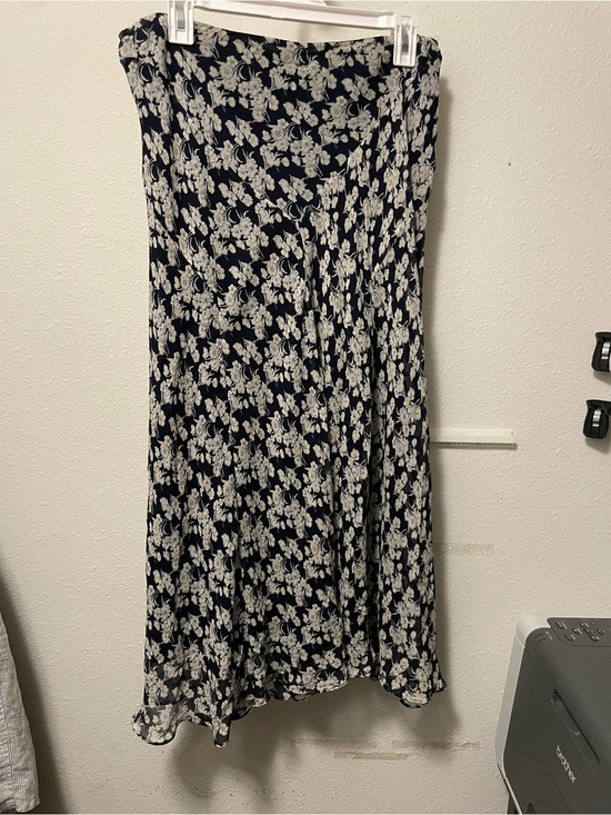 Lauren Ralph Lauren Dresses & Skirts - Ralph Lauren Vintage 100% Silk Floral Maxi Skirt Petite Large